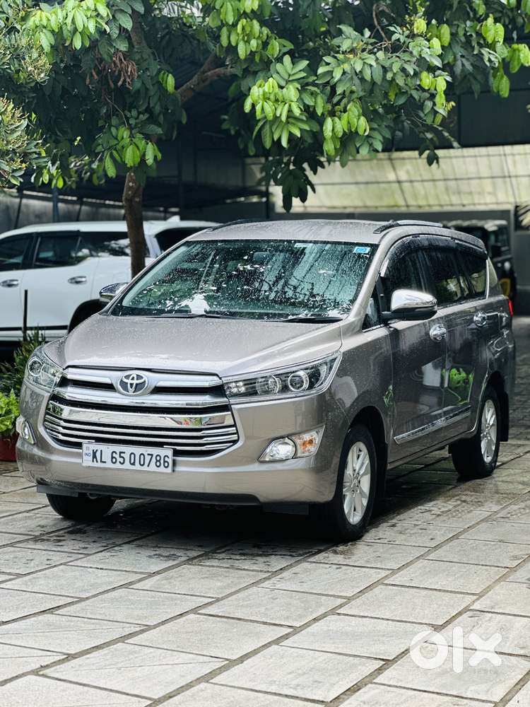 Toyota Innova Crysta 2.4 V 8 Str, 2020, Diesel