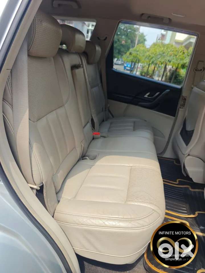 Mahindra Xuv500 At W10 Fwd, 2015, Diesel