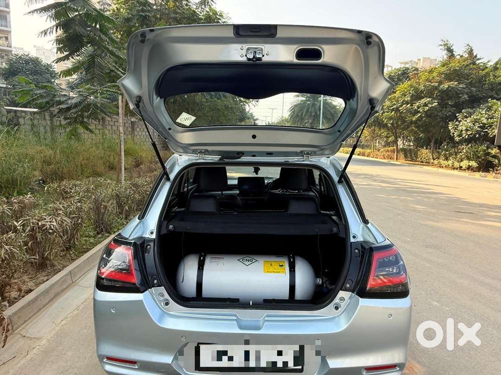 Maruti Suzuki Swift 2025 Cng & Hybrids 20000 Km Driven