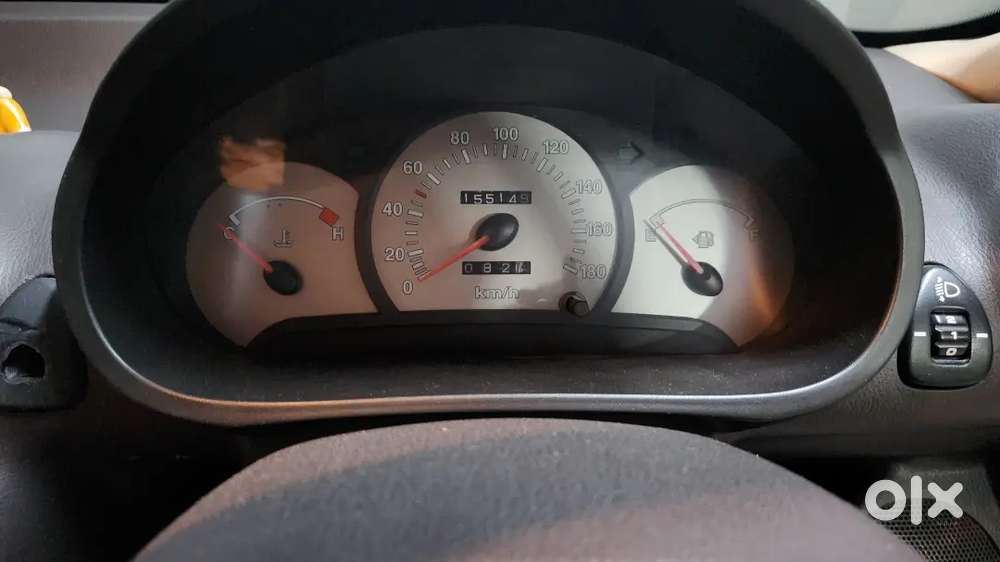 Single Hand Car Use