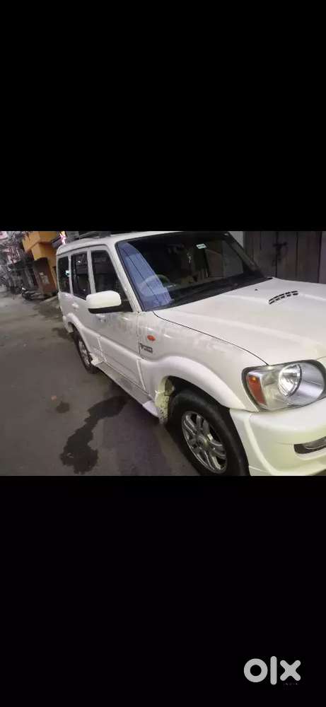 Mahindra Scorpio 2014 Tax 2029