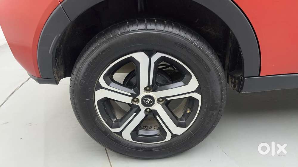 Tata Nexon 1.2 Revotron Xz Plus, 2022, Petrol