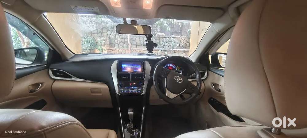 Mint Condition Pearl White Yaris Vx Cvt With 7 Airbags