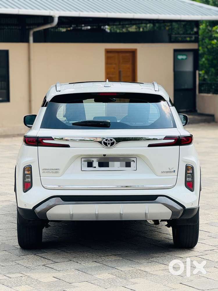 Toyota Urban Cruiser Hyryder 1.5 V Neo Drive At, 2024, Petrol