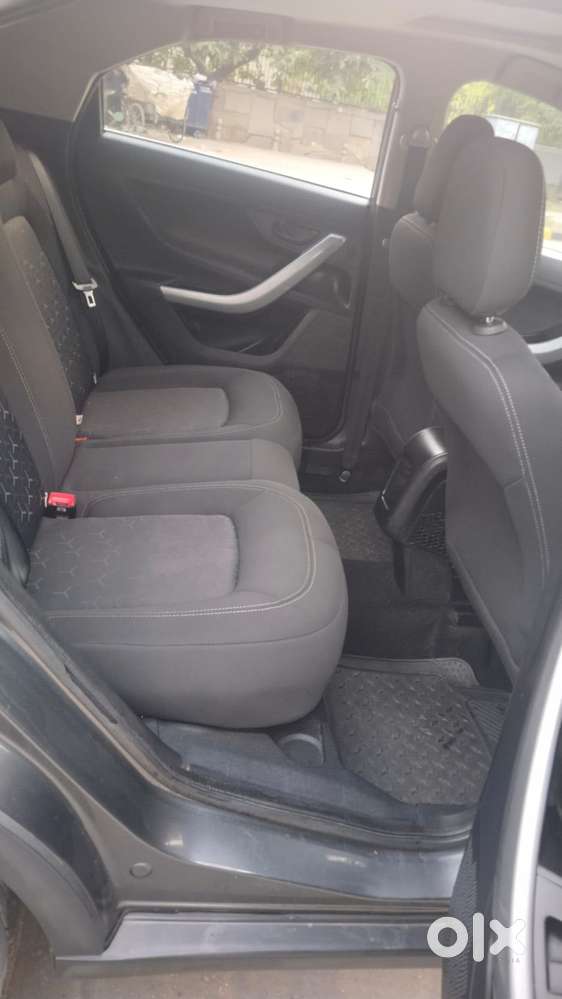 Tata Nexon 1.5 Revotorq Xm (s), 2021, Diesel