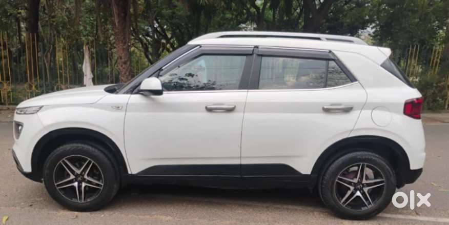 Hyundai Venue [2022-ongoing] 1.2 S, 2020, Petrol