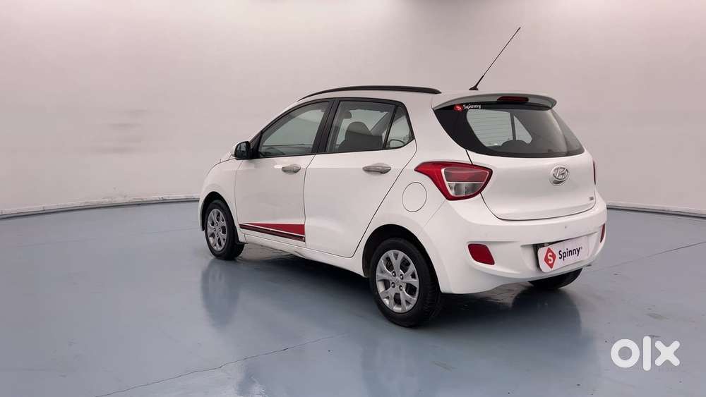 Hyundai Grand I10 Nios Sportz Diesel At, 2016, Petrol