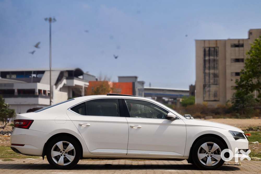 Skoda Superb Style 1.8, 2018, Petrol