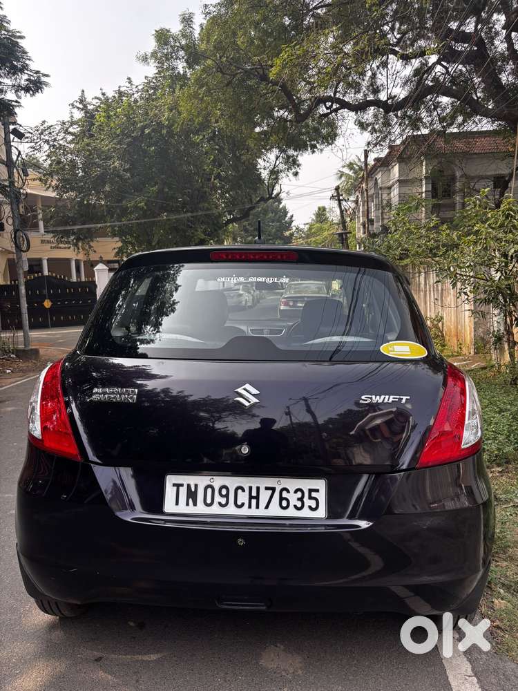 Maruti Suzuki Swift Lxi Optional-o, 2017, Petrol