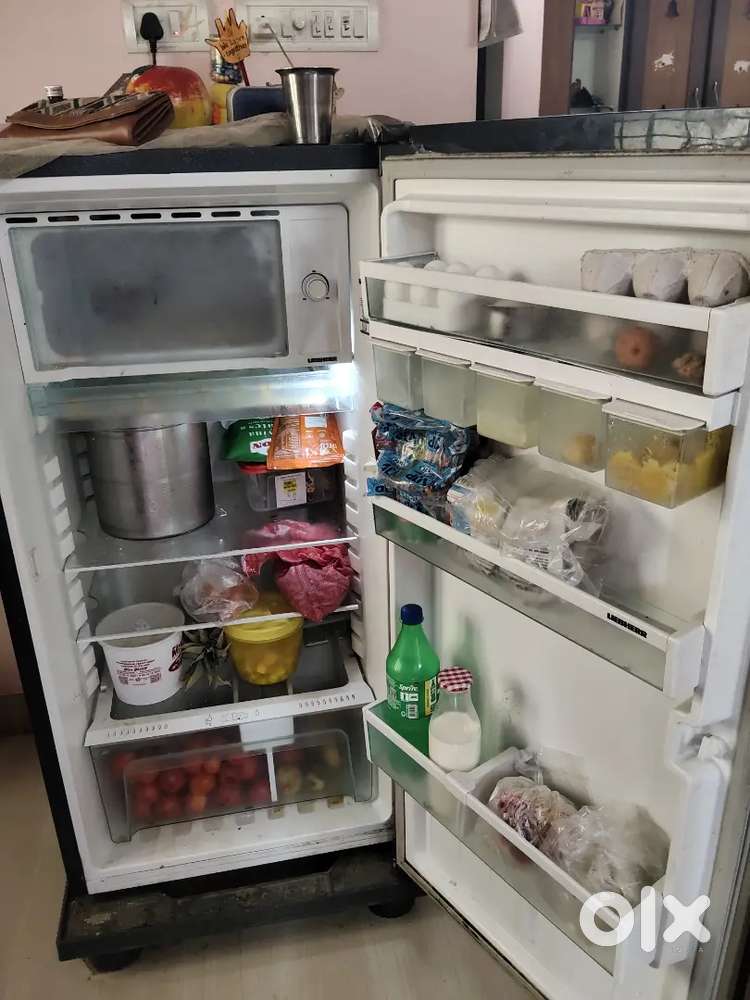 Liebhere refrigerator