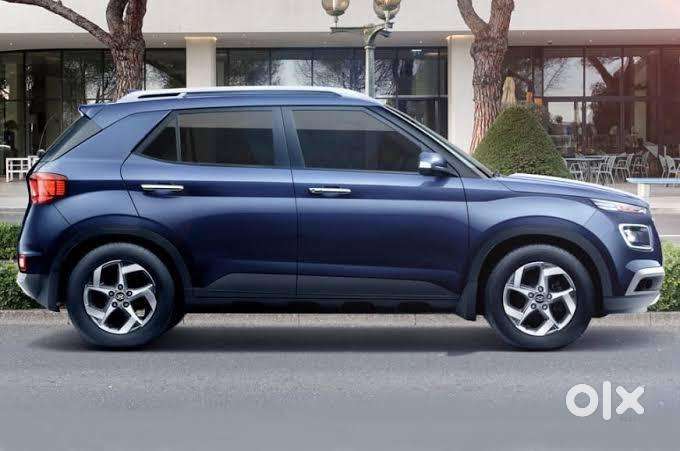 Hyundai Venue 2020 Diesel 75000 Km Driven