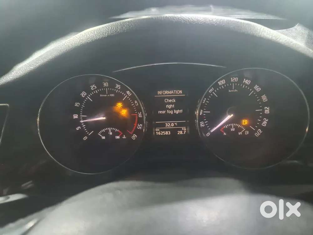 Skoda Superb 2012 Diesel 162583 Km Driven