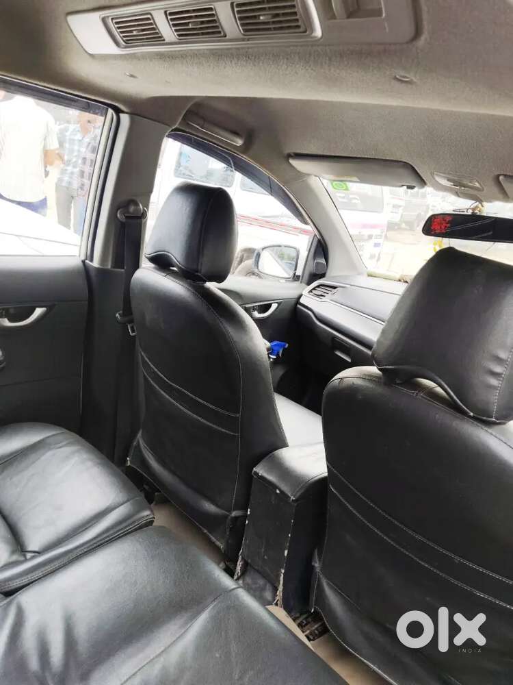 Honda Br-v 2016 Diesel 85000 Km Driven Urgent Sell
