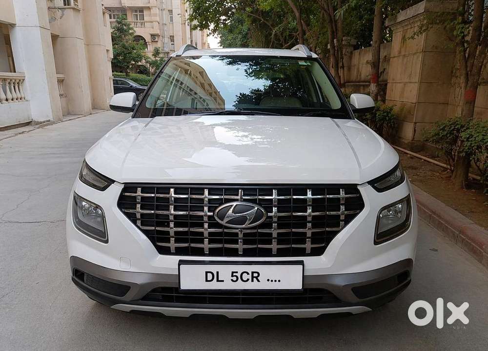Hyundai Venue S 2020 Petrol Well Maintained  1st Owner  Full Service