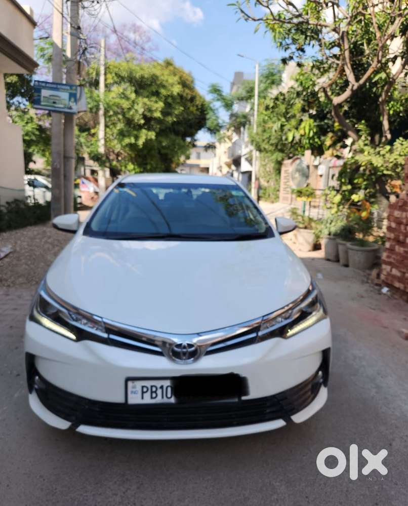 Toyota Corolla Altis 1.8 Gl, 2017, Petrol
