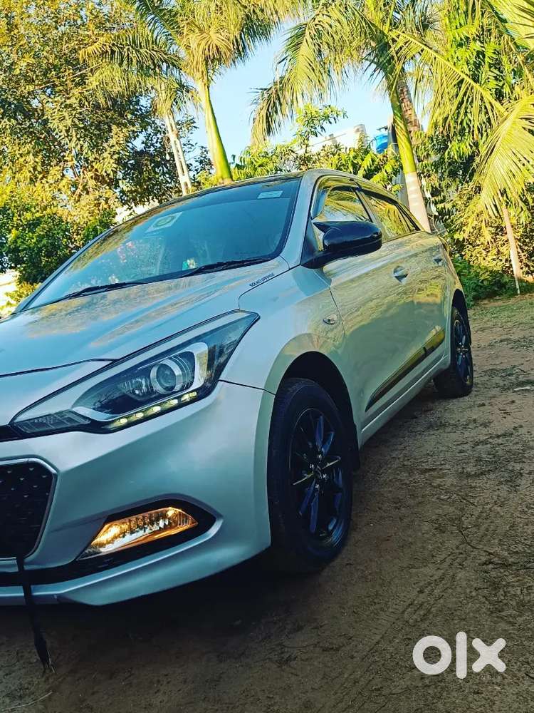 Hyundai Elite I20 2017 Diesel 77000 Km Driven
1st Owner