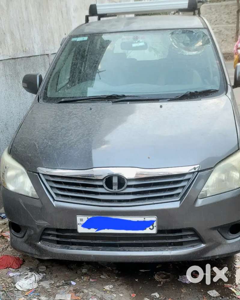 Toyota Innova 2012 Diesel Well Maintained