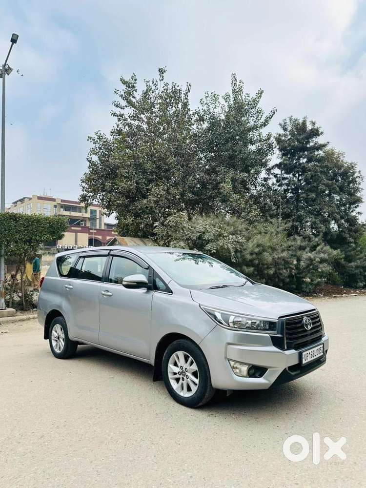 Toyota Innova Crysta 2017 Diesal 8 Str