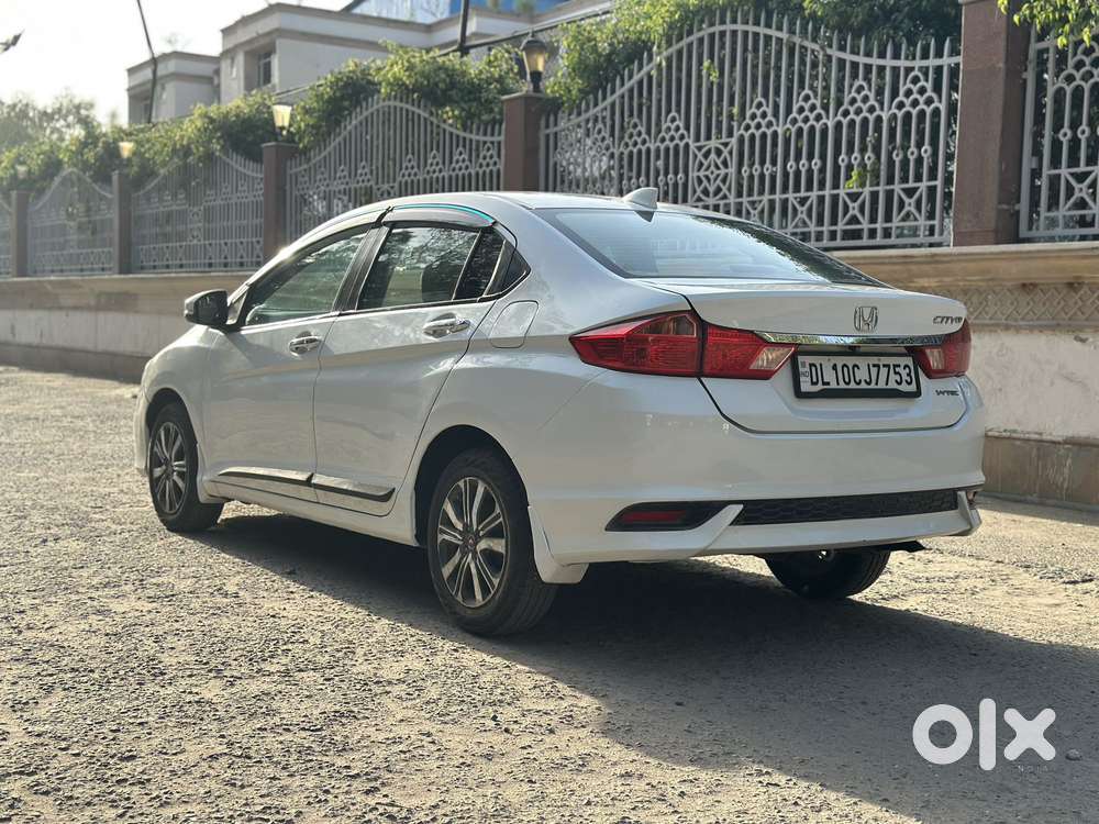 Honda City I-vtec V, 2017, Petrol