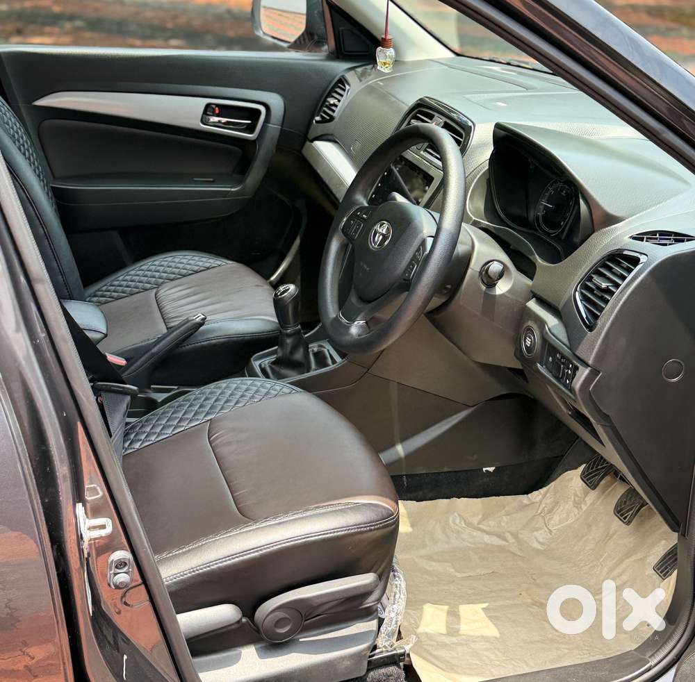 Toyota Urban Cruiser 1.5 High Grade Mt, 2021, Petrol
