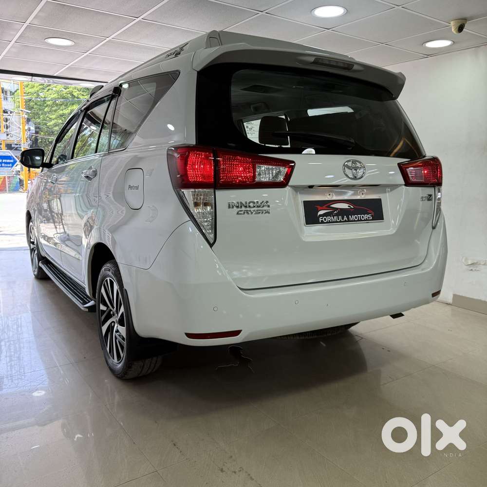 Toyota Innova Crysta [2020-ongoing] 2.7 Zx At 7 Str, 2023, Petrol