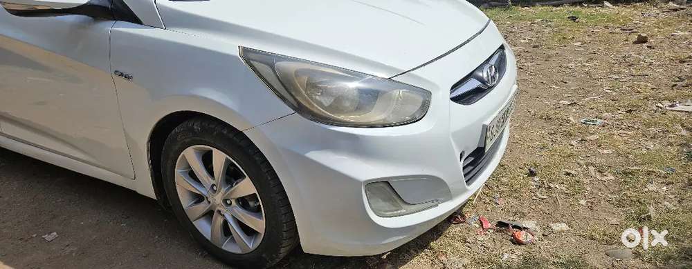 Verna Fluidic Diesel 2011 Automatic 3owner Child A C
 Parsing Running.