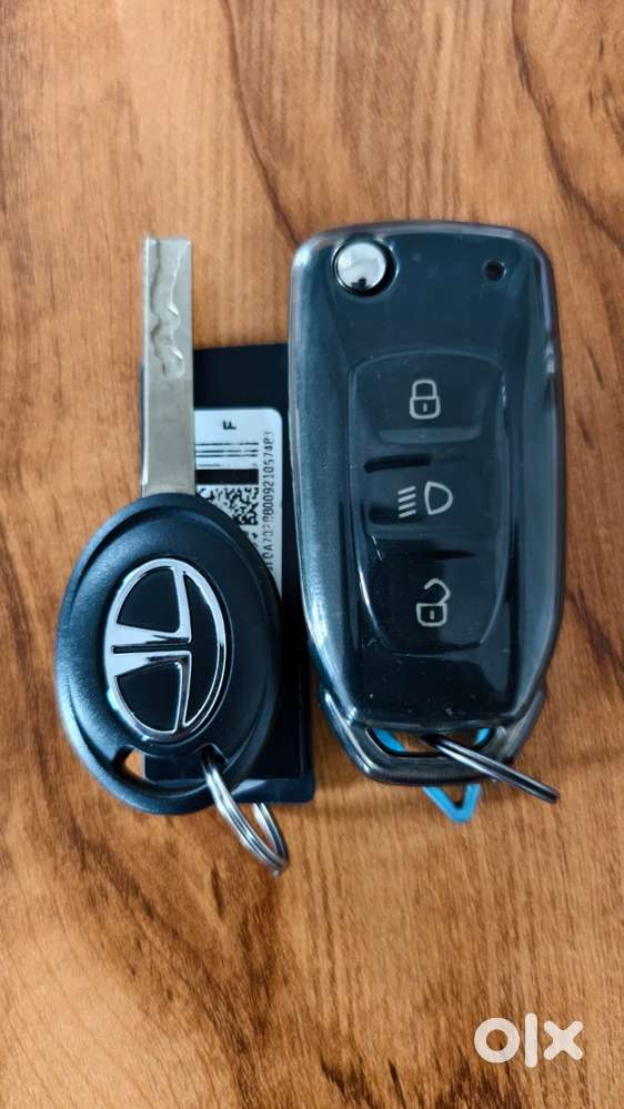 Tata Nexon 1.5 Revotorq Xm (s), 2021, Petrol