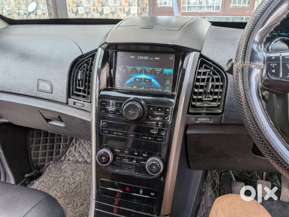 Mahindra Xuv500 W7 With Diesel Bs 6 Engine