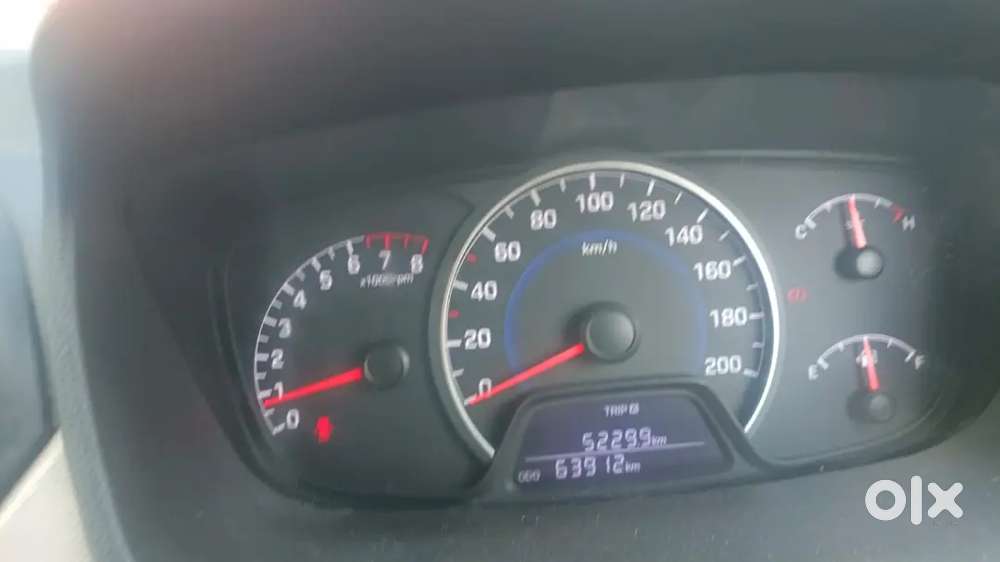 Hyundai I10 Sportz 2016 Variant Good Condition