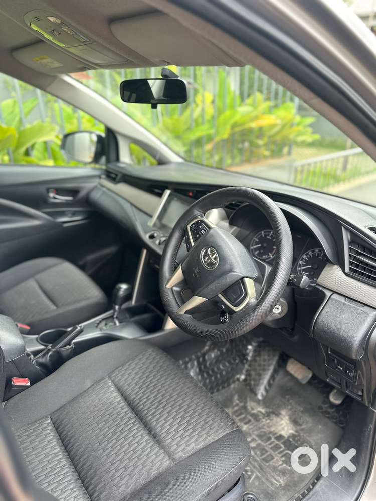 Toyota Innova Crysta 2.8 Gx At 8s, 2019, Diesel