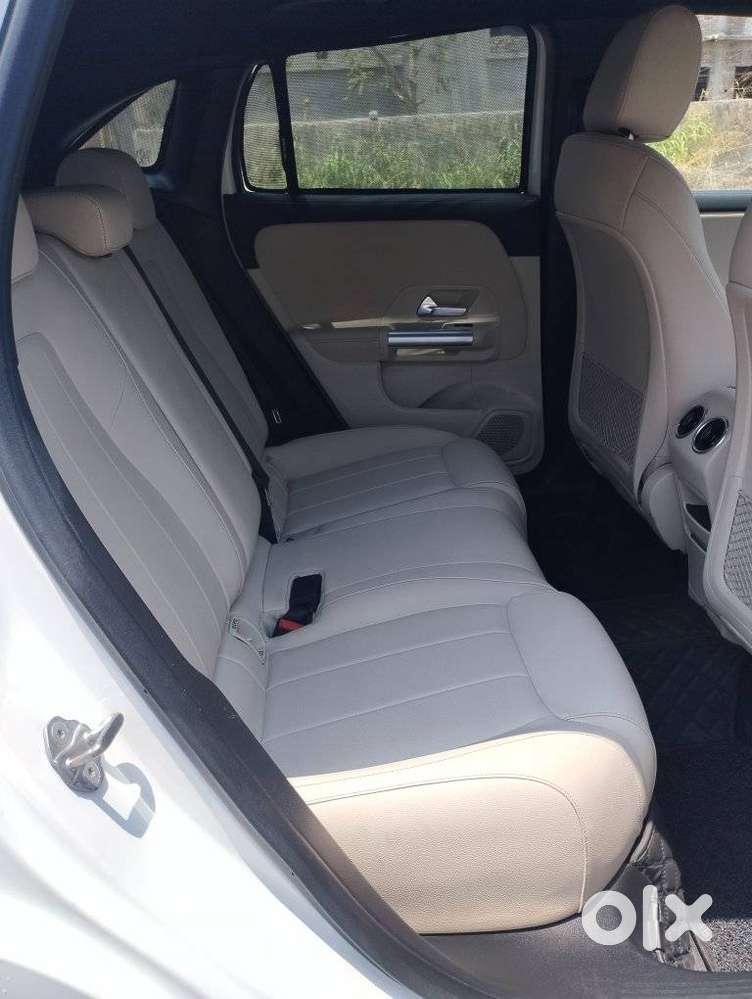 Mercedes-benz Gla 200, 2023, Petrol