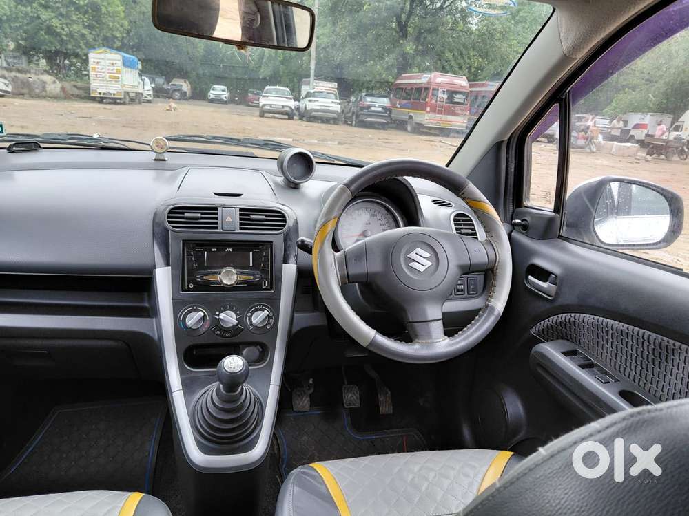 Maruti Suzuki Ritz Vxi, 2014, Petrol