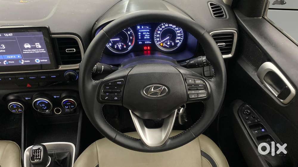Hyundai Venue 1.0 Sx Turbo Imt, 2021, Petrol