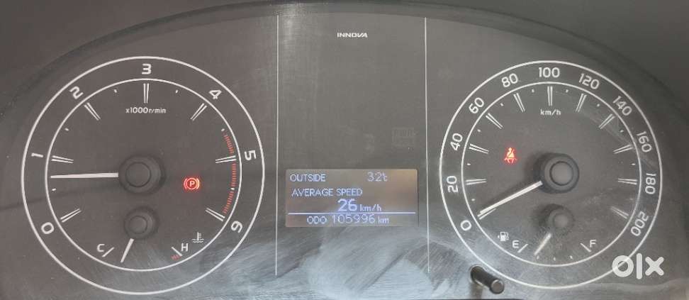Toyota Innova Crysta 2.4 G Mt 8s, 2022, Diesel