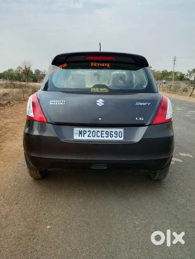 Maruti Suzuki Swift Lxi 2015