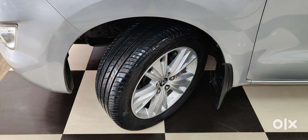 Toyota Innova Crysta 2.4 Zx Mt, 2021, Diesel