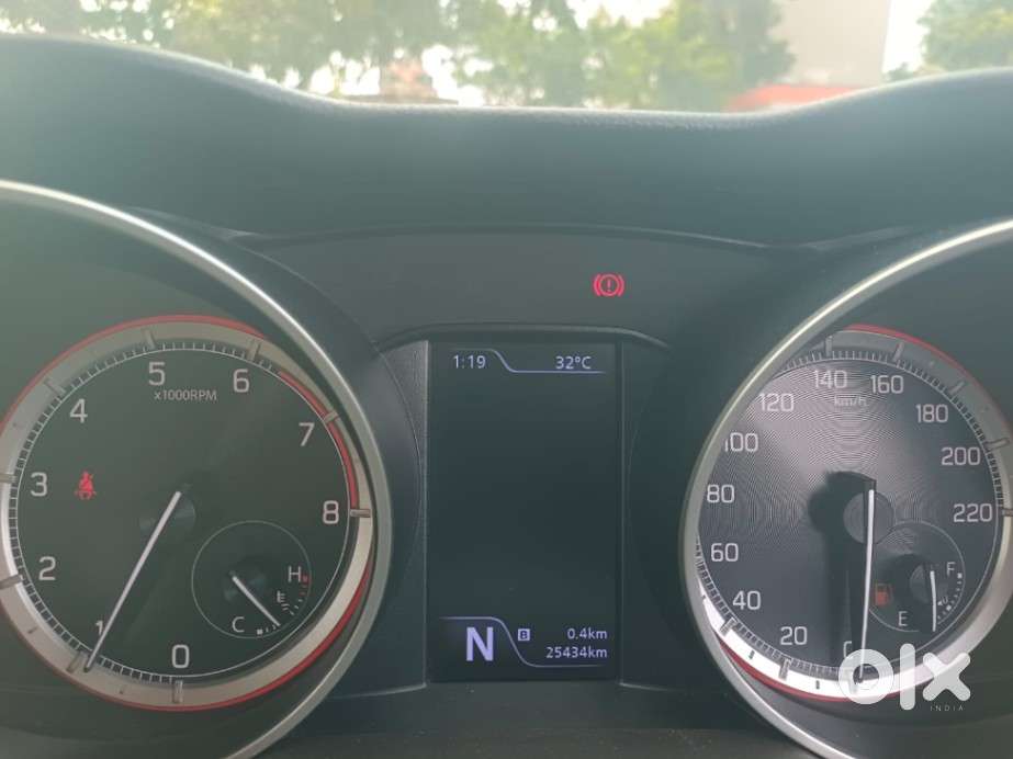 Maruti Suzuki Swift Zxi Plus, 2021, Petrol