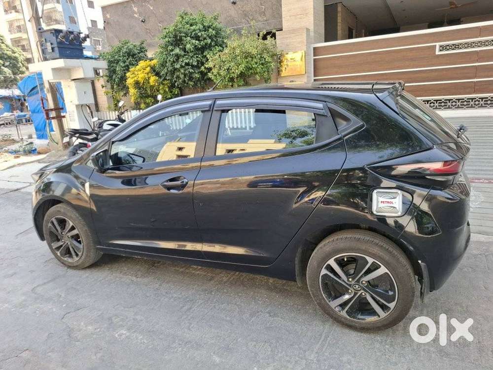Tata Altroz 1.2 Xza Plus, 2022, Petrol