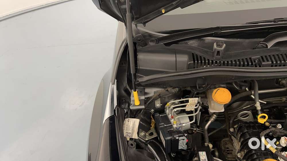 Tata Altroz 1.2 Xm Plus, 2022, Petrol