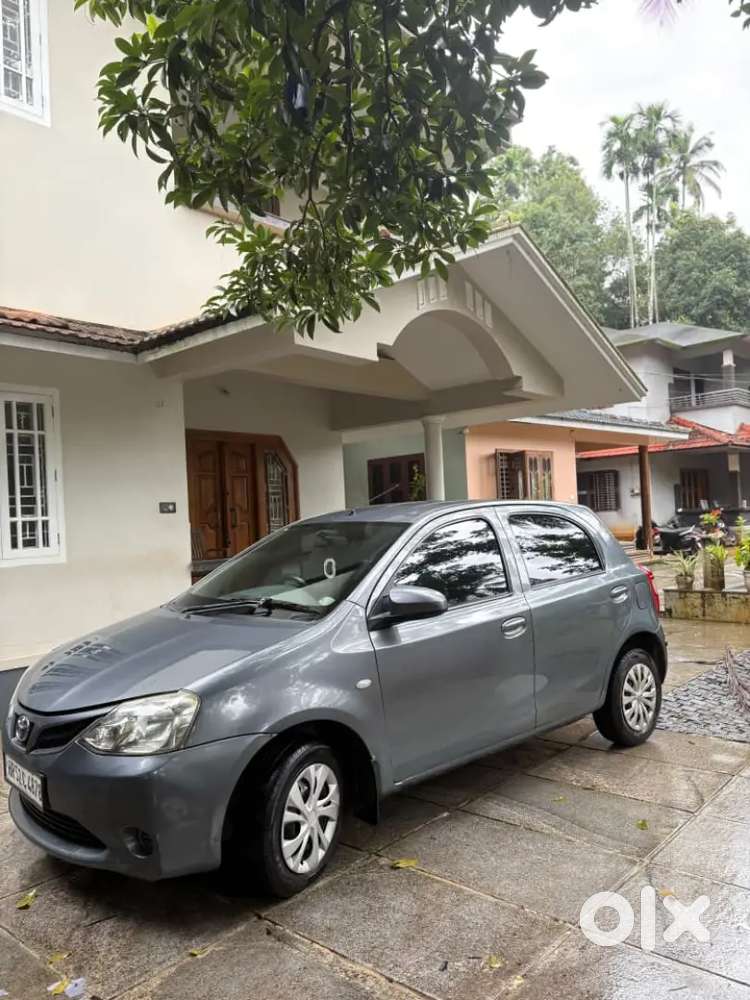 Toyota Etios Liva 2014