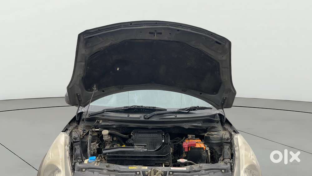 Maruti Suzuki Swift 1.2 Lxi (o), 2017, Petrol