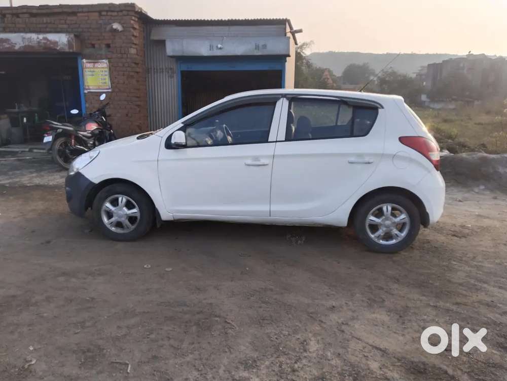 Hyundai I20 Petrol Manual 2012 65000 Km
