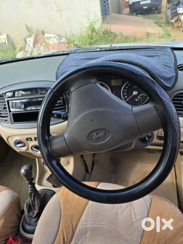 Hyundai Verna 2008..