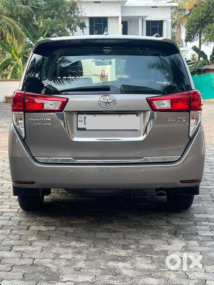 Toyota Innova Crysta 2.8z Automatic, 2017, Diesel