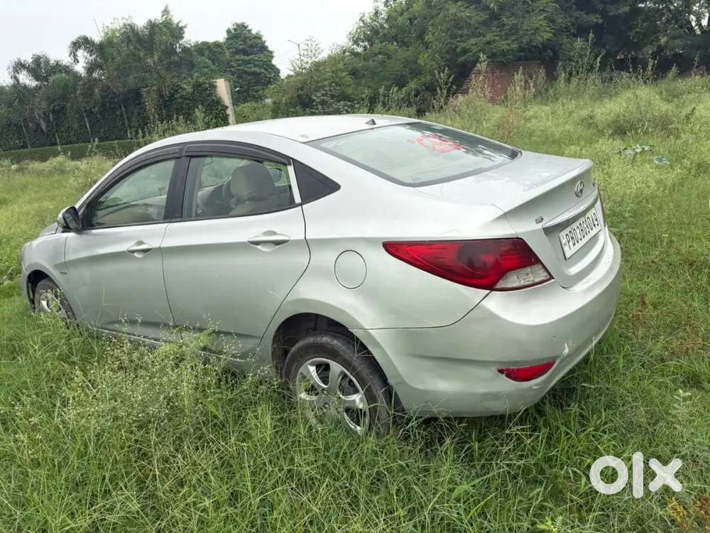 Hyundai Fluidic Verna 2013 Diesel 79000 Km Driven