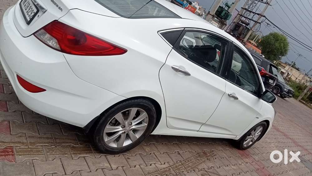 Hyundai Verna Fluidic 1.6 Crdi Sx, 2013, Diesel