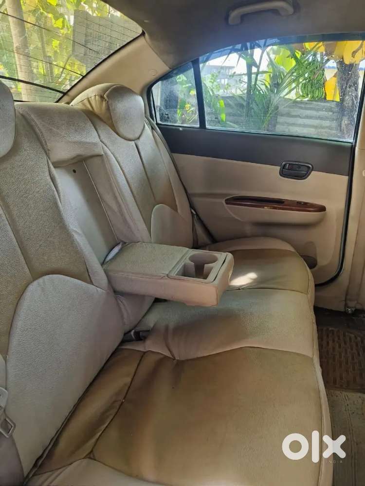Hyundai Verna 2011 Petrol Well Maintained