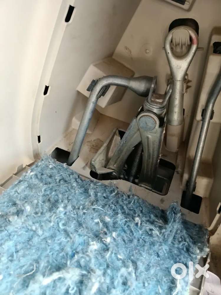 Maruti Suzuki Ertiga Top Model Zxi Smart Hybrid
