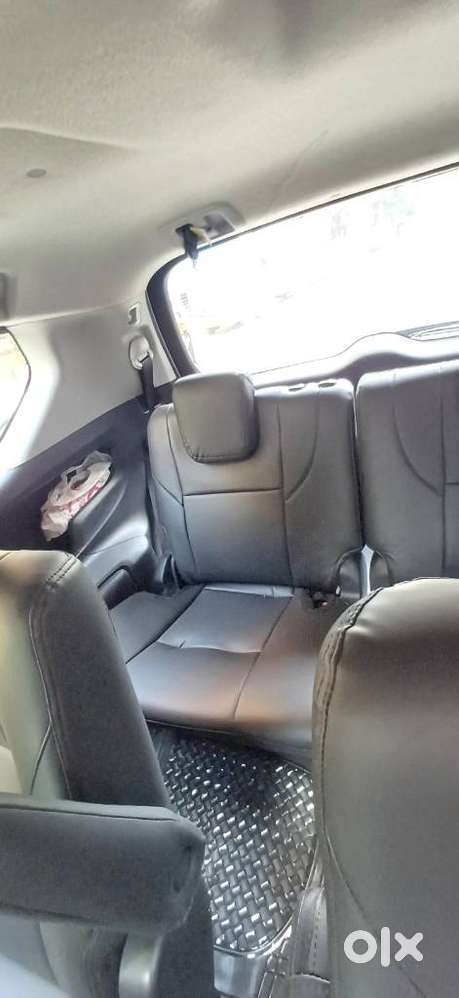 Toyota Innova Crysta 2.4 G Mt, 2025, Diesel