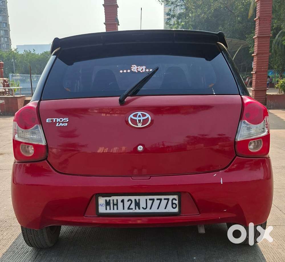 Toyota Etios Liva 1.2 V, 2016, Petrol
